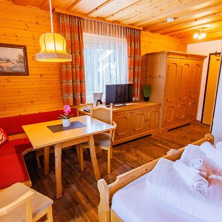 Apartment Bergidyll 6 By Alpenidyll Ramsau am Dachstein